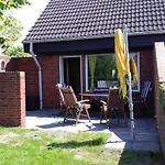 Mit Garten- Grill Und Terrasse By Interhome Nyaraló